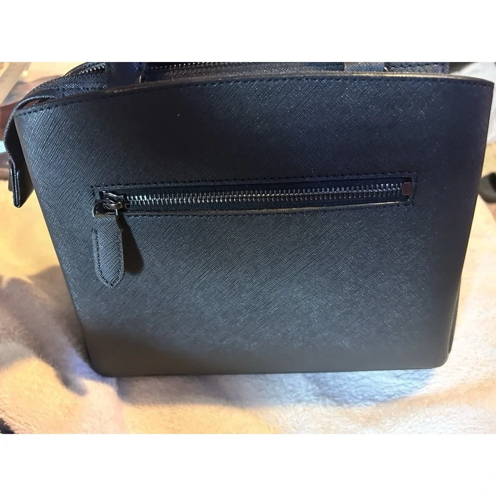 DKNY Black Saffiano Satchel Tote Bag Structured Zip Top Purse Women's Handbag
